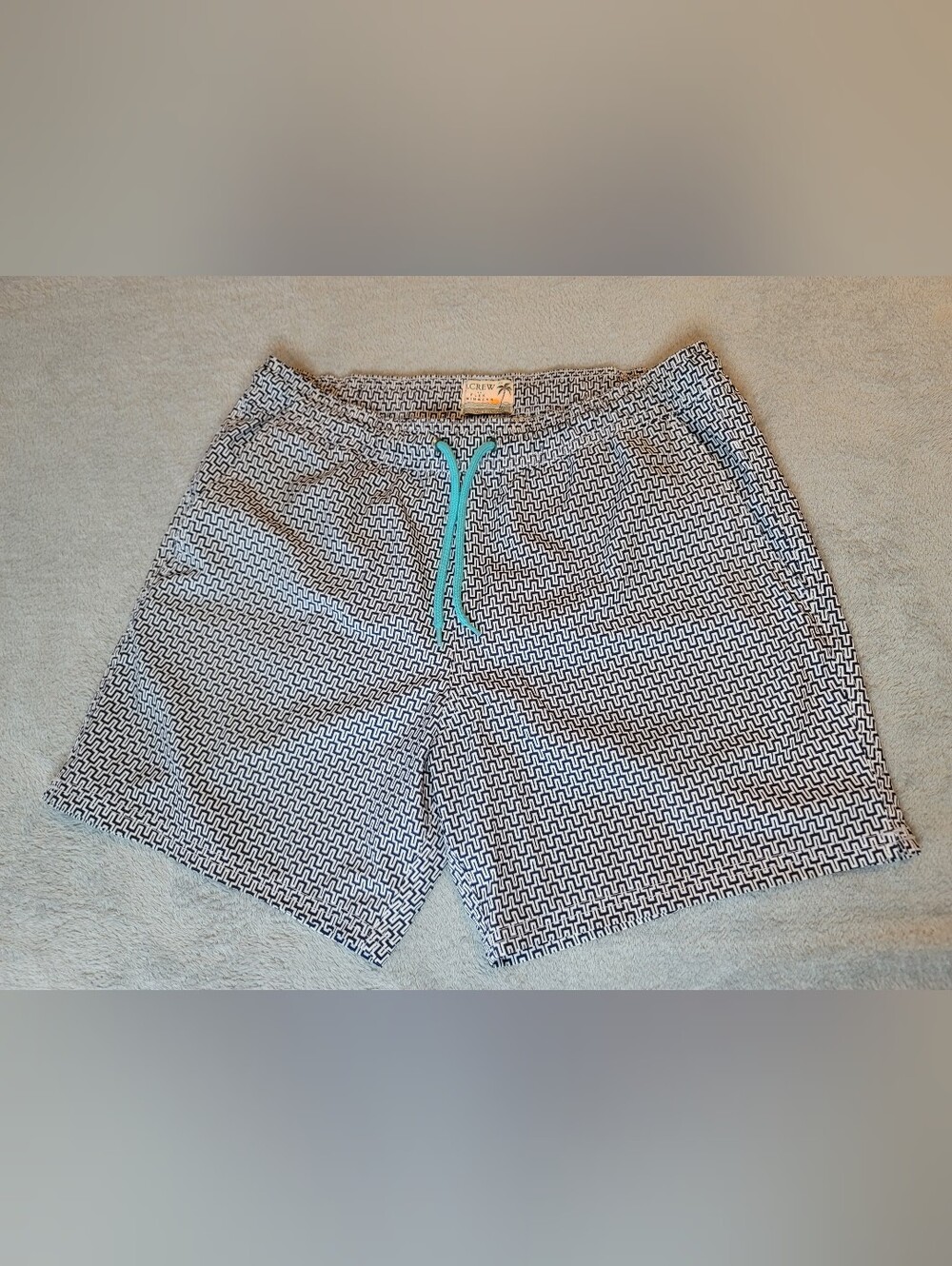 J.CREW Men's Swim Shorts Size M Blue/White Geometric Drawstring Lined